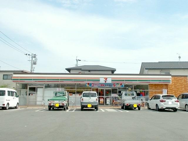 セブンイレブン熊本楠団地店：240m