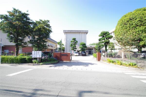 東部中学校：465m