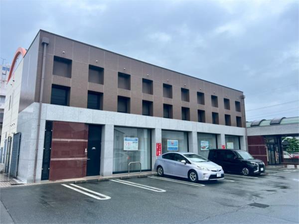 熊本銀行　菊池支店：1884m