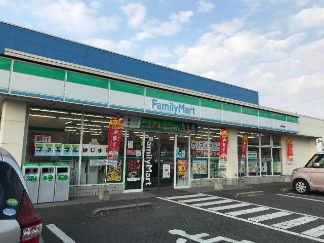 ファミリーマート益城惣領店：464m