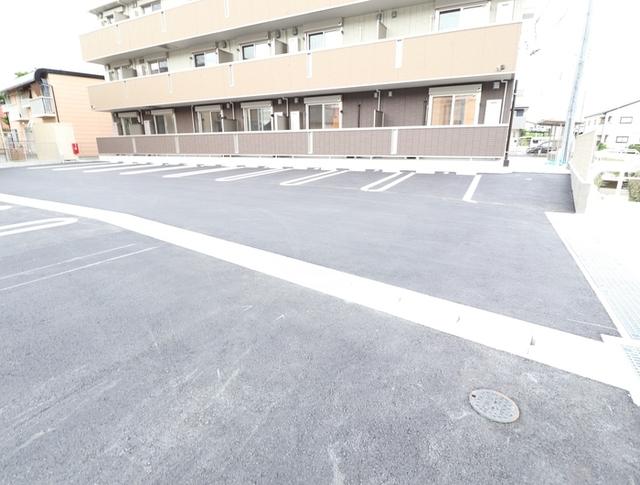 グランツェーレ 熊本（106） 駐車場