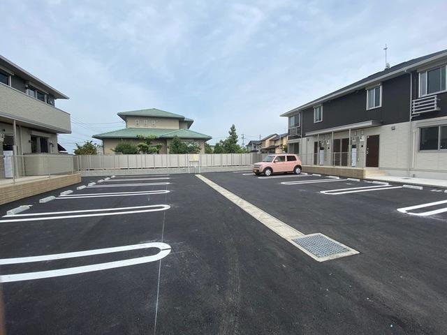 ソラーナ　Ⅱ（101） 駐車場