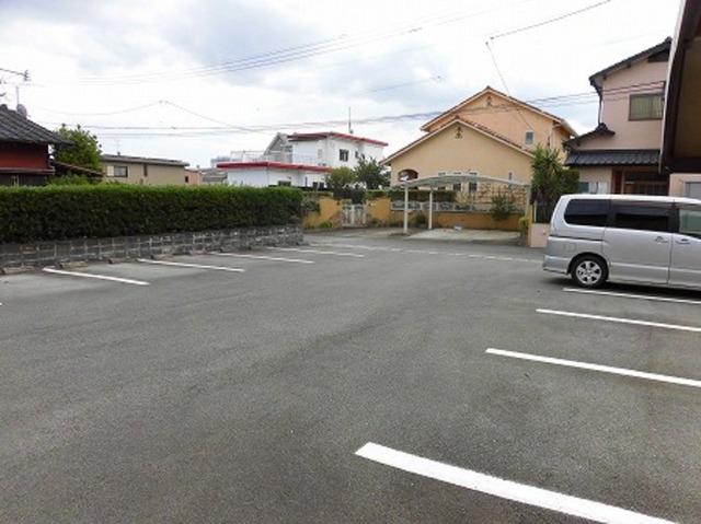 サンハイム御領（103） 駐車場