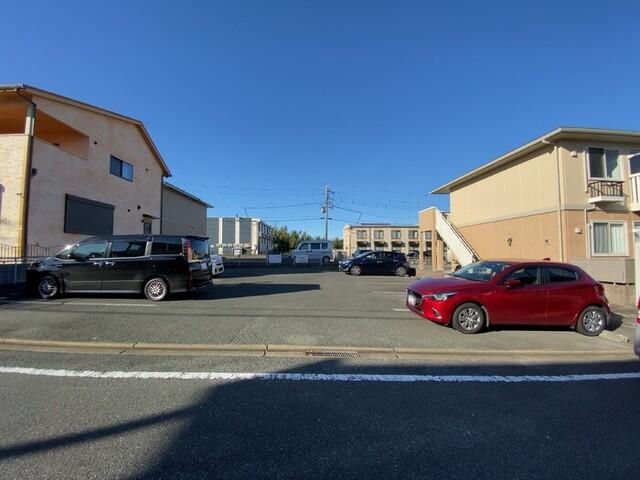 セント・ビラ田中（101） 駐車場