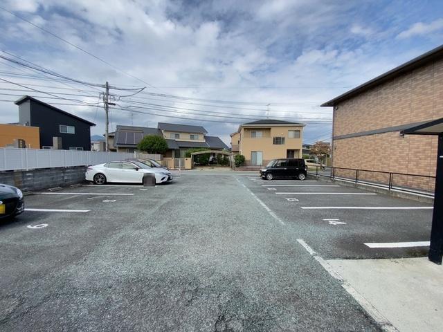 セジュールコートⅡ（205） 駐車場
