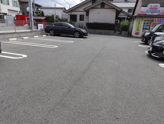 ドミール　withＤ（205） 駐車場