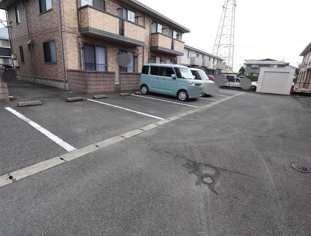 サンフレア　C棟（106） 駐車場
