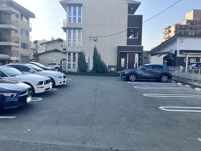 ドミール　withＤ（205） 駐車場