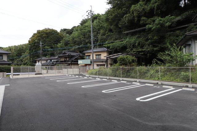 ヴァン・ベール五里木（101） 駐車場