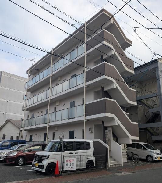 藤崎宮前駅より徒歩4分 築9年4ヶ月 4階建の賃貸物件