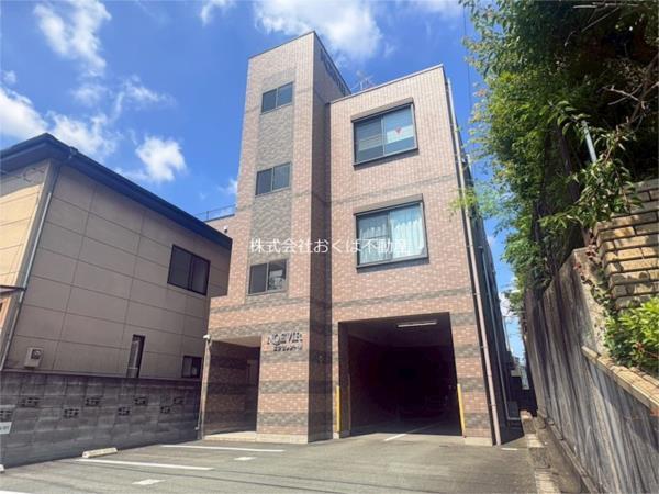 八丁馬場駅より徒歩8分 築24年2ヶ月 3階建の賃貸物件