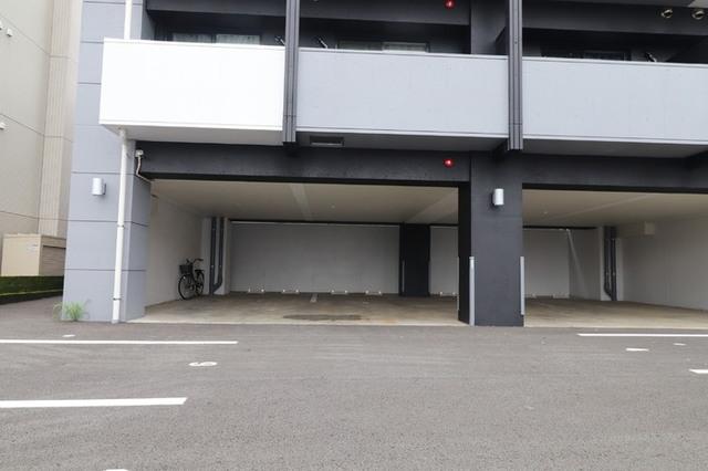ＳＱＵＡＲＥ光の森駅前（204） 駐車場
