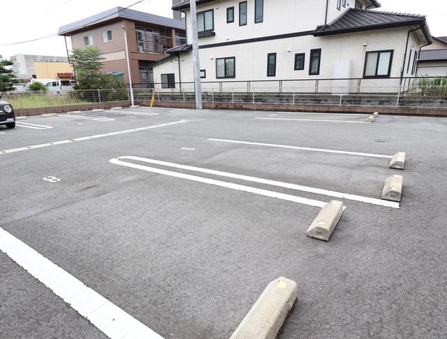 アザックひらた（203） 駐車場