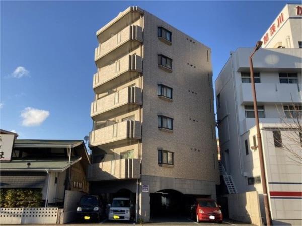 Niceマンション白山（502） 外観