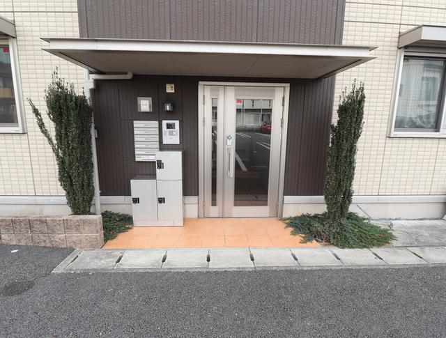 アベニュー花立（101） エントランス