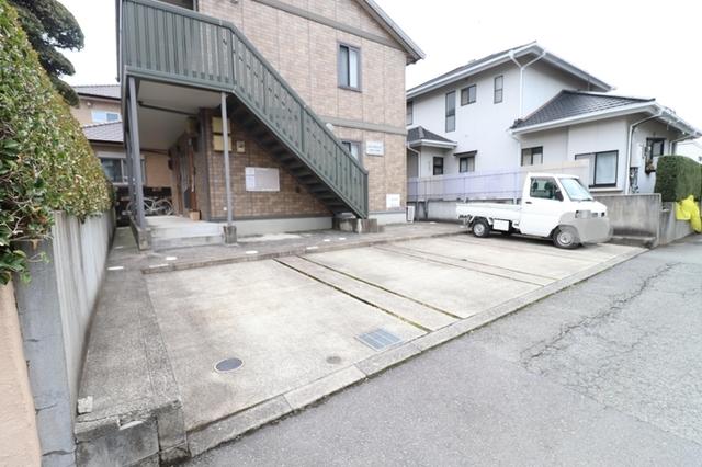 セジュールカトレア（101） 駐車場