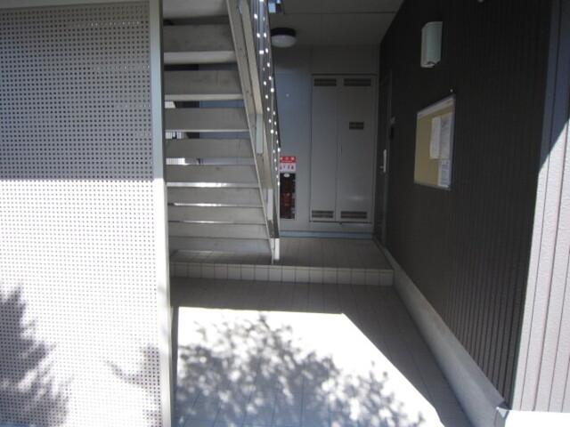 さくらそう世安一号館（302） エントランス