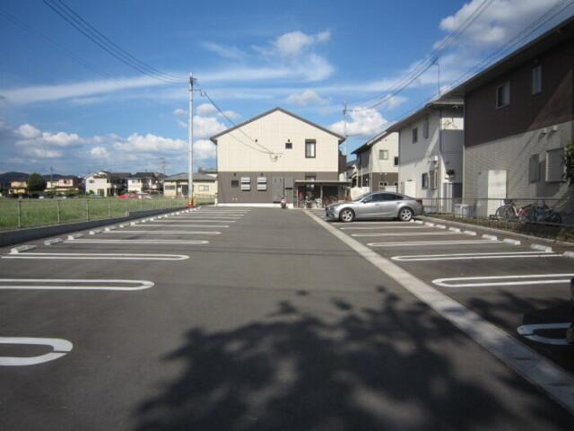 パトソール（101） 駐車場