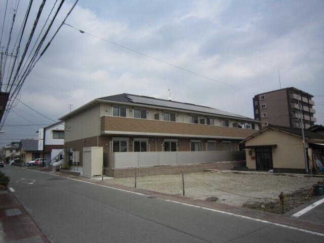 エミグラント（205） 外観