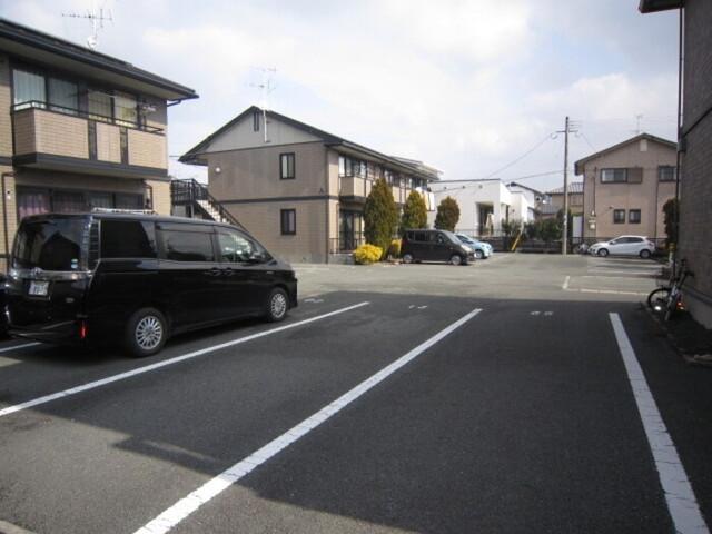ヴェルドミール山ノ神Ⅱ　A棟（203） 駐車場