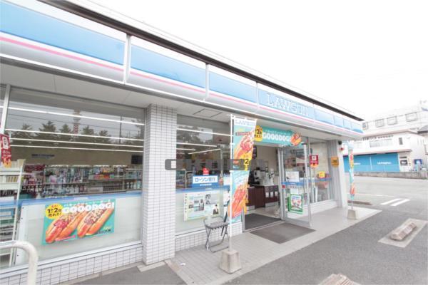 ローソン 熊本錦ヶ丘東店：567m