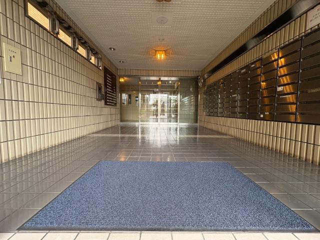 ダイアパレス保田窪 エントランス