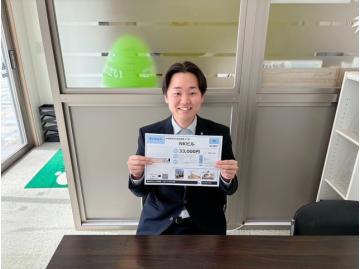 スタッフのサムネイル