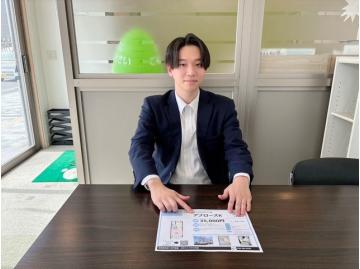 スタッフのサムネイル