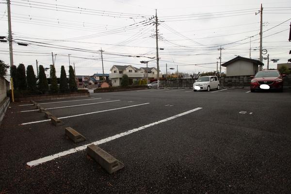 パルコート（202） 駐車場