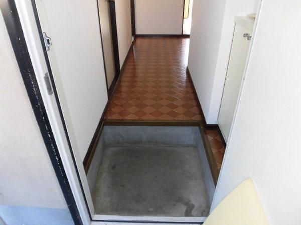 クレベール（101） 玄関