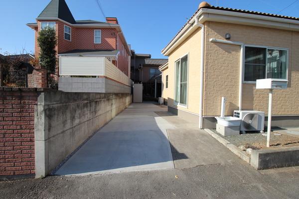 若葉町貸住宅（1） 駐車場