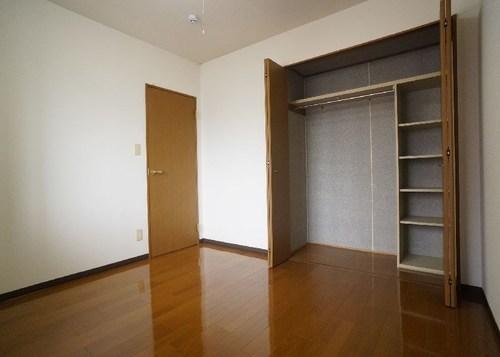 プレミールレーブ（302） 収納