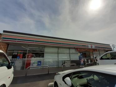 セブンイレブン伊勢崎三和町店：350m