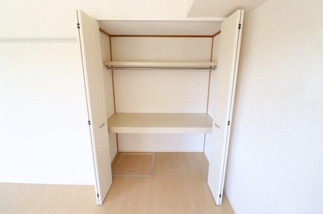 ファミーユ　Ｃ（102） 部屋画像