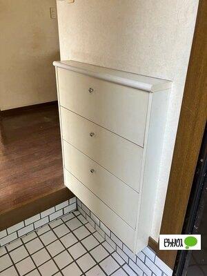ブルースカイヒルズ（101） 玄関