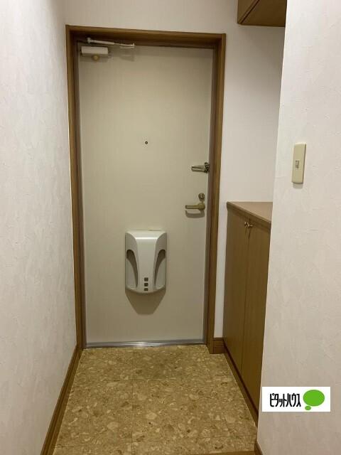 モギマンション（302） 玄関