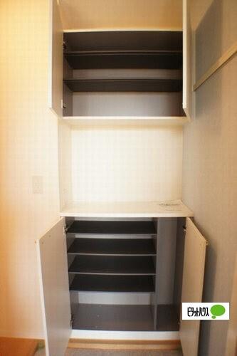 シャルル・アンレ（103） 部屋画像
