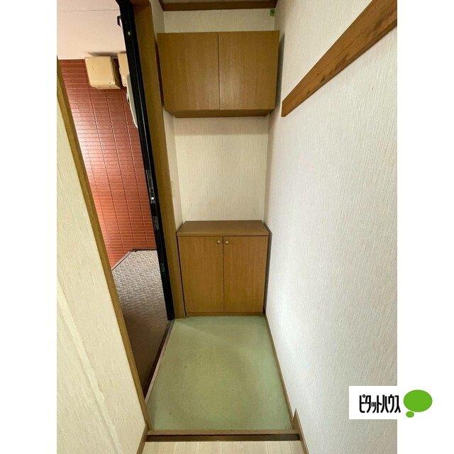 パールテールエム（102） 玄関