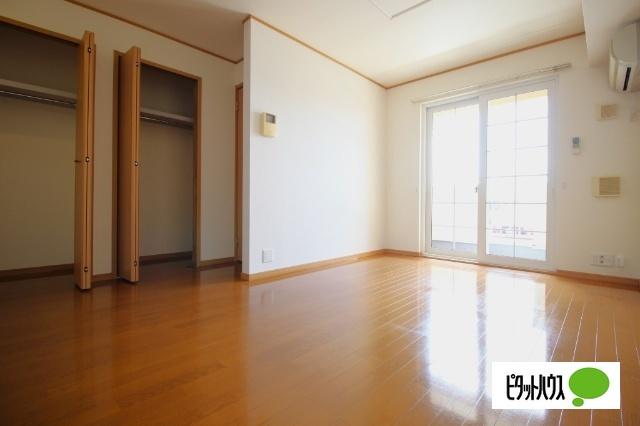ミニョンパレA（101） 収納