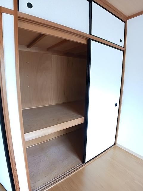 ファミール扇（105） 収納