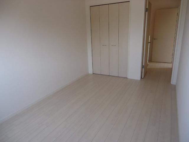 フォン・ブラウン 部屋画像