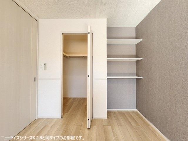 フローレス　コート　Ⅱ（106） 収納