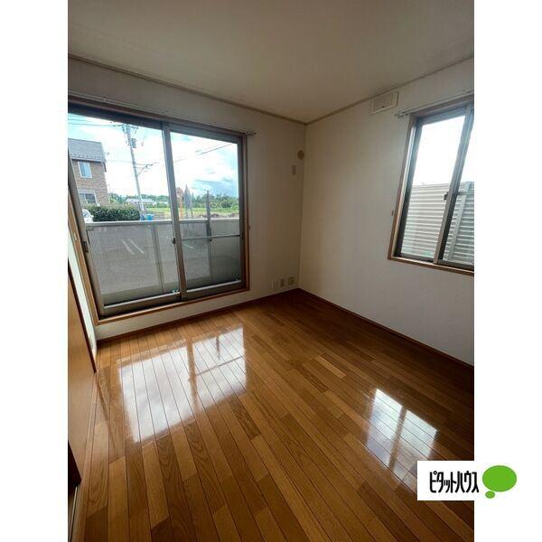 ルミエールいいくらA（101） 部屋画像