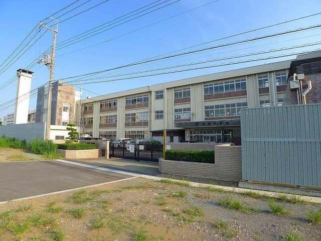 みどり市立笠懸小学校：450m