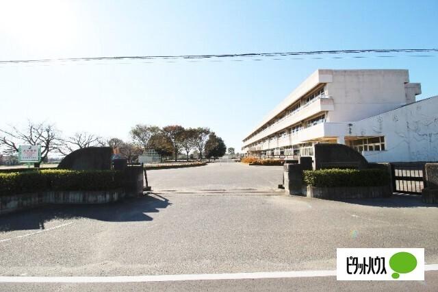 伊勢崎市立あずま北小学校：1256m