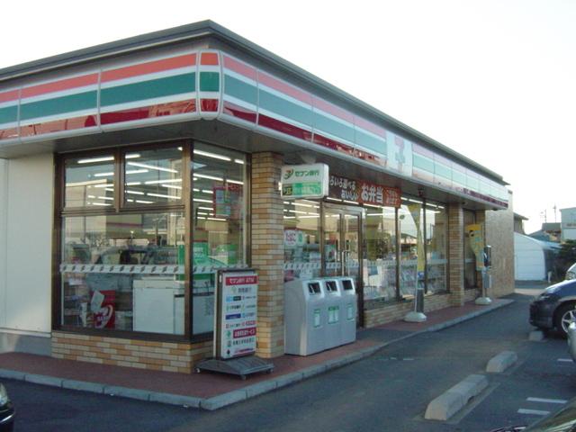 セブンイレブン伊勢崎東小保方町店：538m