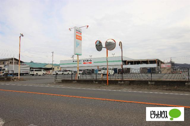 ビバホーム藪塚店：3227m