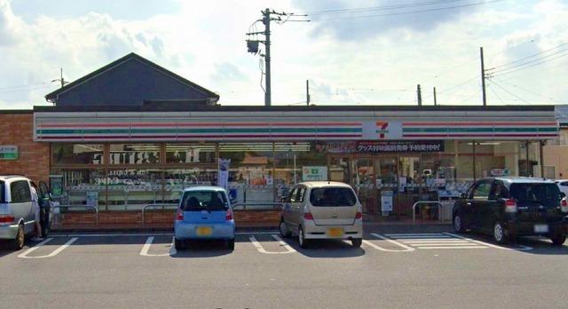 セブンイレブン伊勢崎羽黒台店：414m