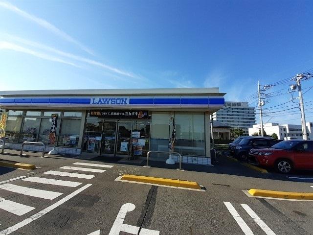 ローソン前橋亀里店：1124m
