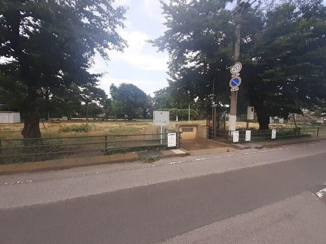 今泉公園：500m